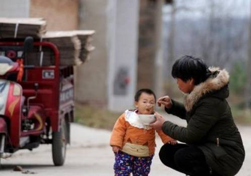 孩子|就是给孩子的脾胃雪上加霜，有就赶紧改家长的这个习惯