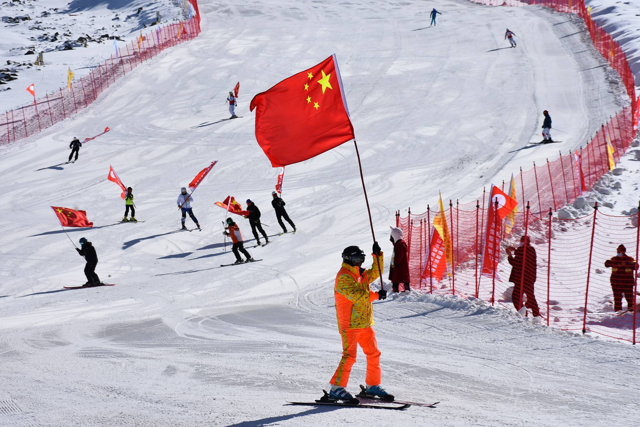 可可托海国际滑雪场-开启今冬首滑,邀您在新疆的雪上飞翔!