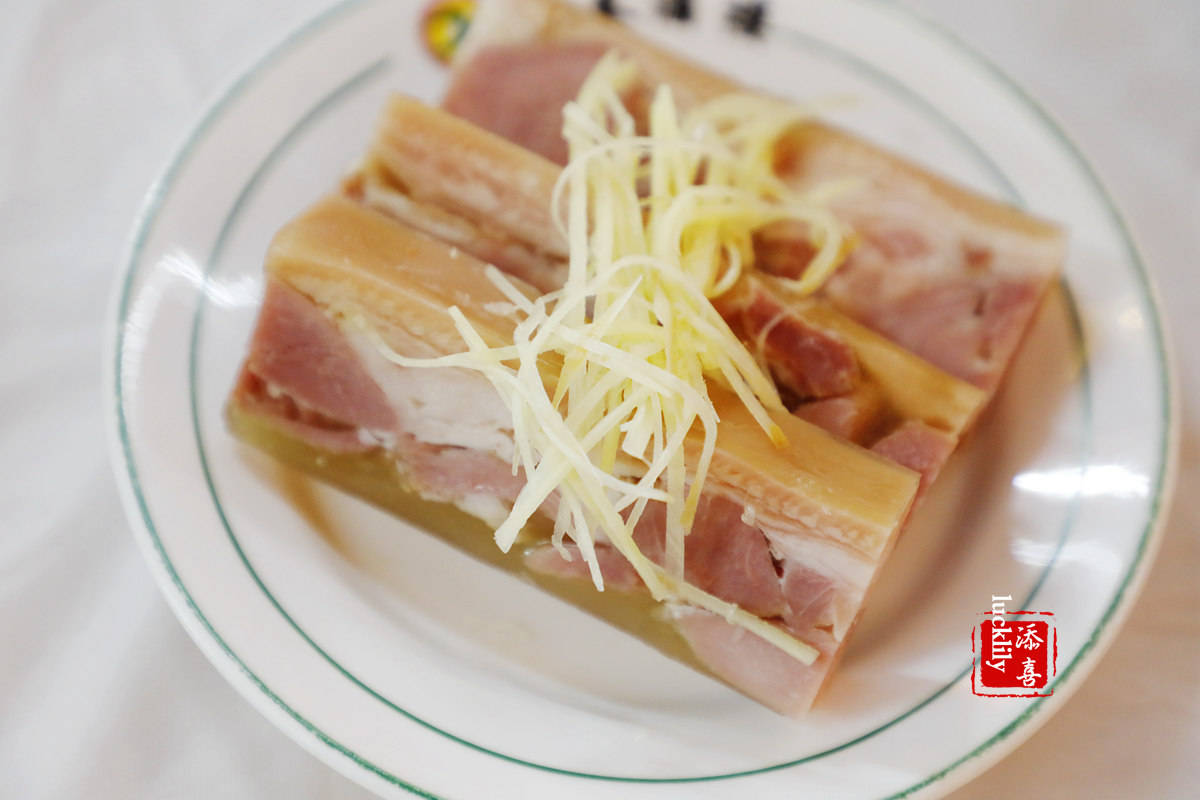 去镇江吃了这四家最有代表性的网红面馆，基本也就成了镇江锅盖面的全科生