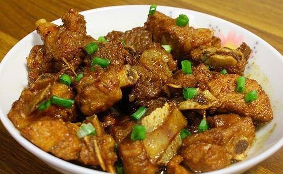 排骨|开胃解馋，真下饭！家常小炒也能让人爱不释口！香醇又鲜美