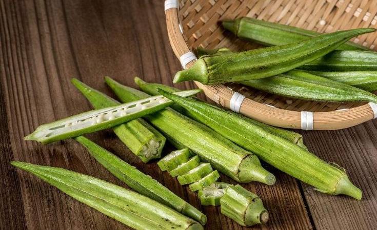 丝瓜配什么菜最合适 4b96d971fd524d62b67b216db612fe3d.jpeg