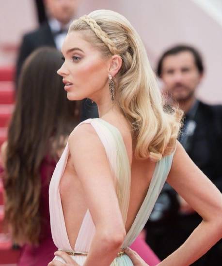 ElsaHosk|戛纳最美的维密超模，这件V领比马思纯好看！腿超长的