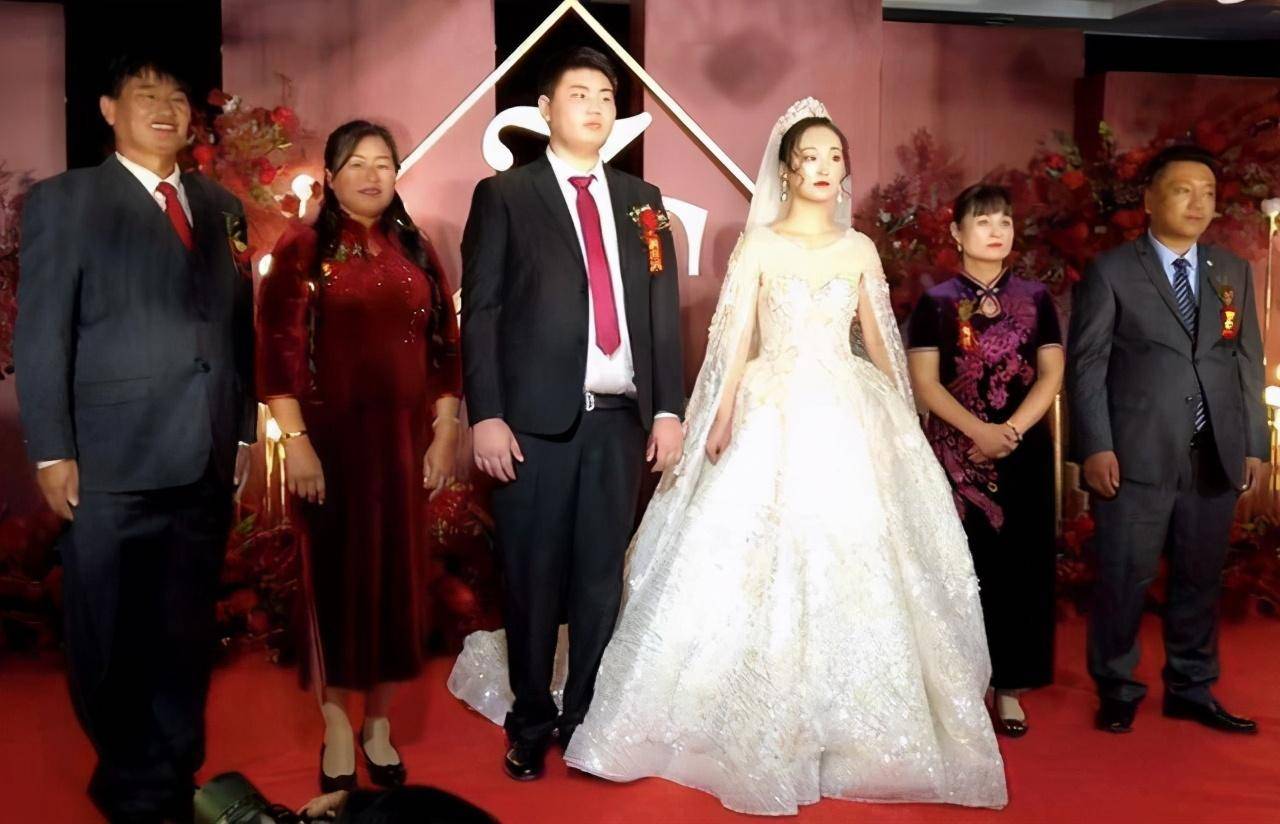 6fb48edcfc544d0e93d9848ec0c8cf04.jpeg