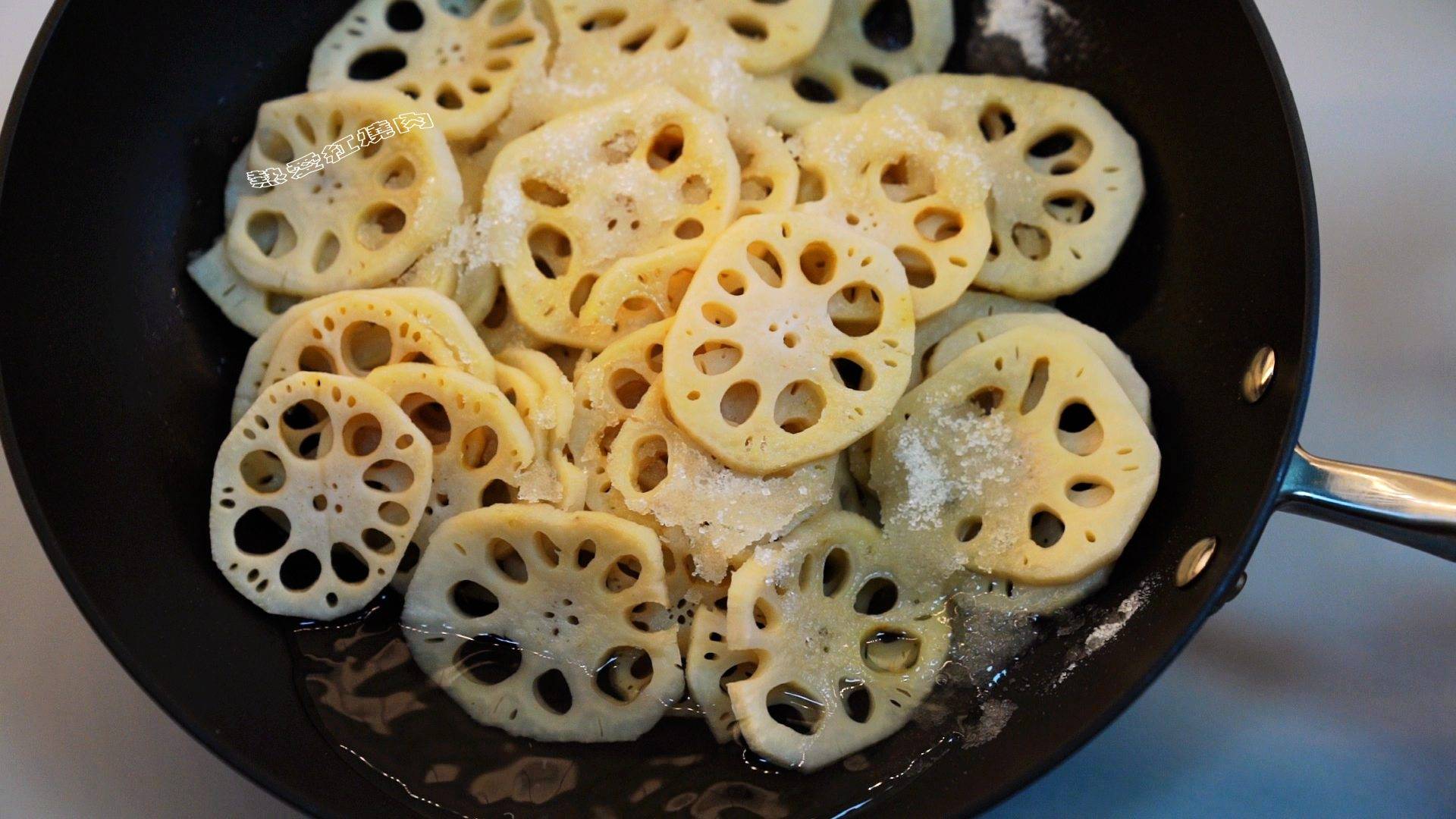 藕片|吃着甜甜的嚼着有韧性，可以用手捏着吃没想到藕还能这么做