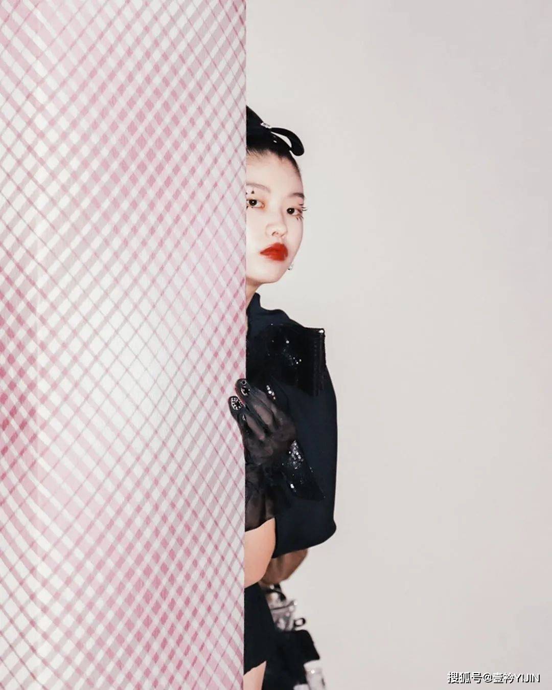 速报|秀场速报 | SHUSHU/TONG女孩请起立，最新系列她来了！