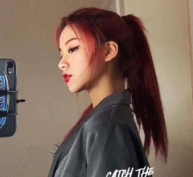 小刀|刀小刀又出牛仔裤事件，粉丝买同款裤子，结果发现根本没法穿