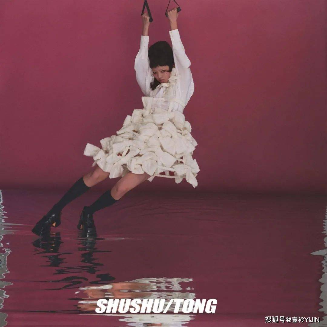 速报|秀场速报 | SHUSHU/TONG女孩请起立，最新系列她来了！