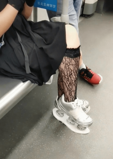 原创
这篇作文的亮点就在句子内容写少了一个字,而产生了歧义