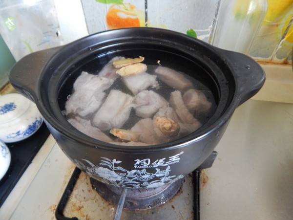 八个月宝宝可以吃白萝卜嘛 23ea5a43170747bb8b365dadd35254e4.jpeg