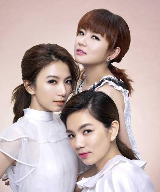 原创she三人近况如何?曾经被指最美的一个,如今却让大家最心疼