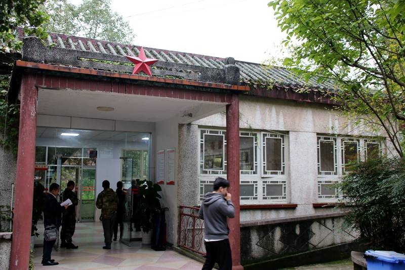 文创园|重庆三橙体育把老旧仓库变成时尚文创园！