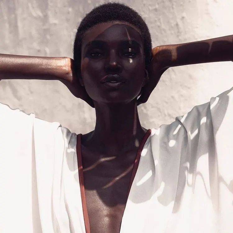 show|如果没有 “真人模特”，时尚要怎么玩