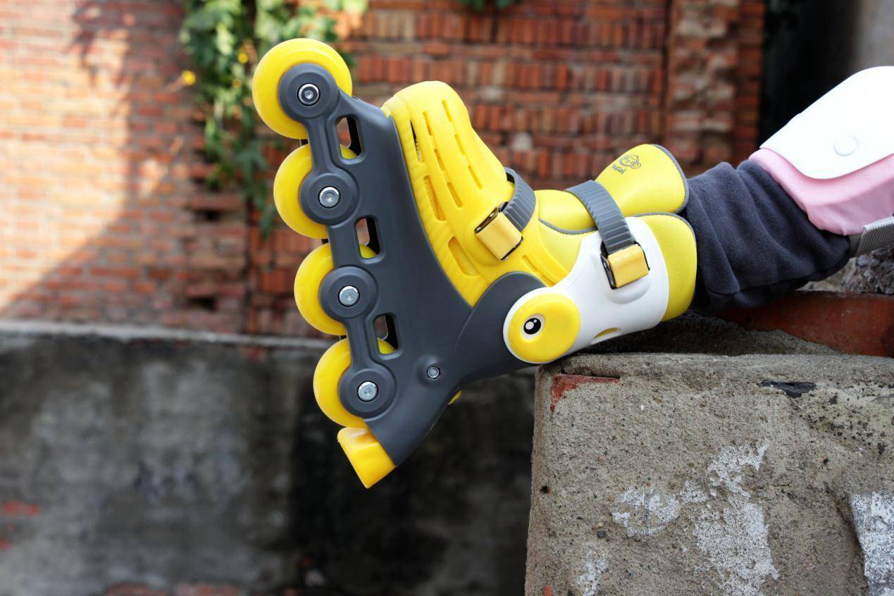 怪兽|激发运动潜能，陪伴美好童年：柒小佰小怪兽轮滑鞋评测