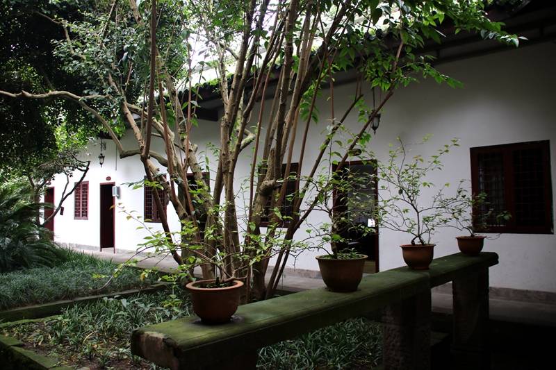 黑石山|一个具有独特的自然景观的风景区——黑石山