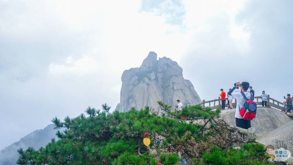 黄山|原创与黄山齐名却常被忽略的一座山，因电视剧而爆红，网友相约去爬山