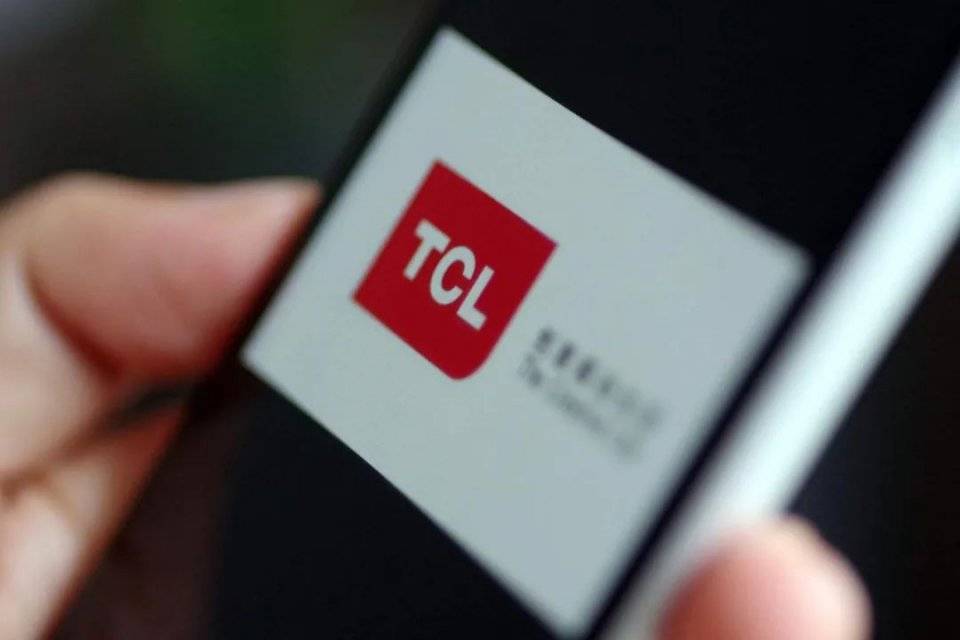 荣耀整体出售？这绝对是一个馊臭的主意