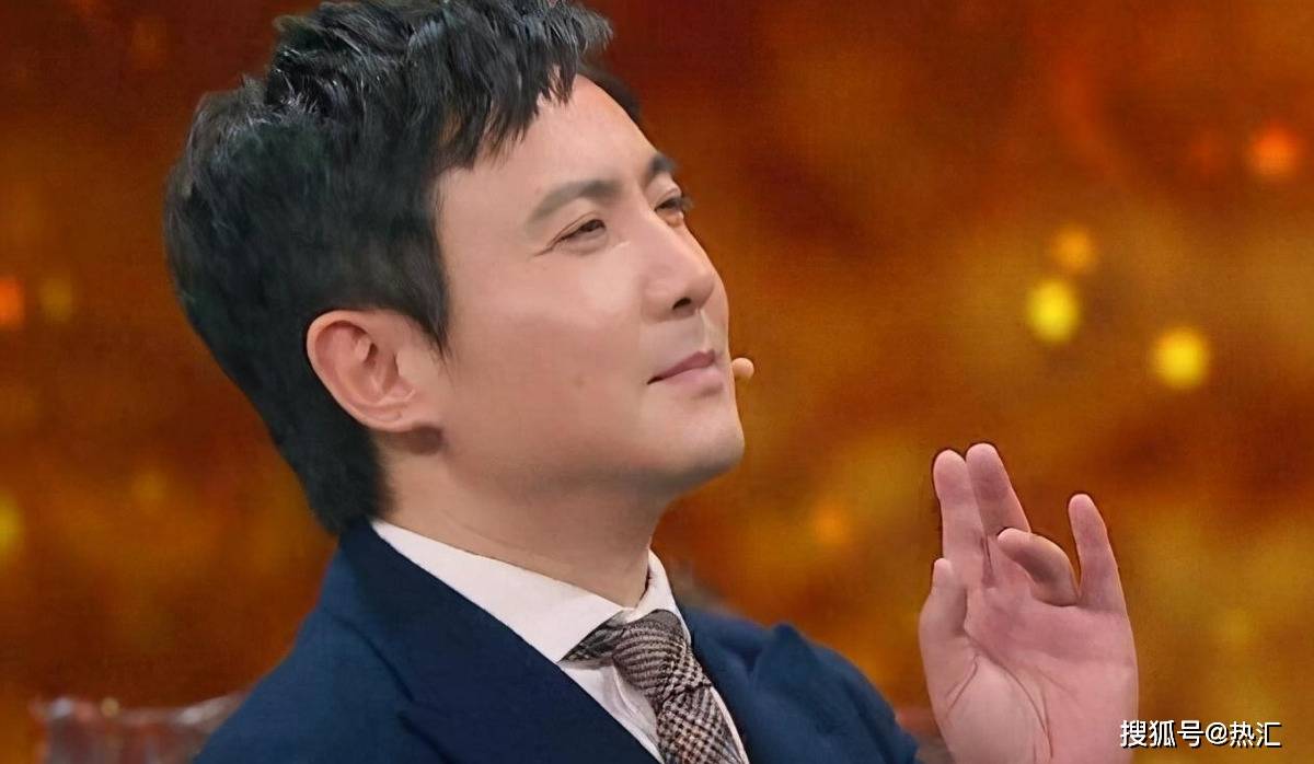 “中国驰名双标”！沈腾追星遭网友调侃，一句
