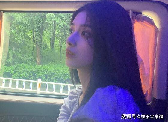 原创夏之光恋情疑曝光 网传女友钟丽丽长相清纯甜美