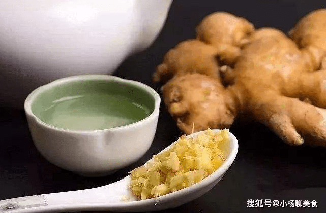 生姜怎么祛湿气要不要炒热 e1d11e31bbb4416f861c11b575b6e84a.png