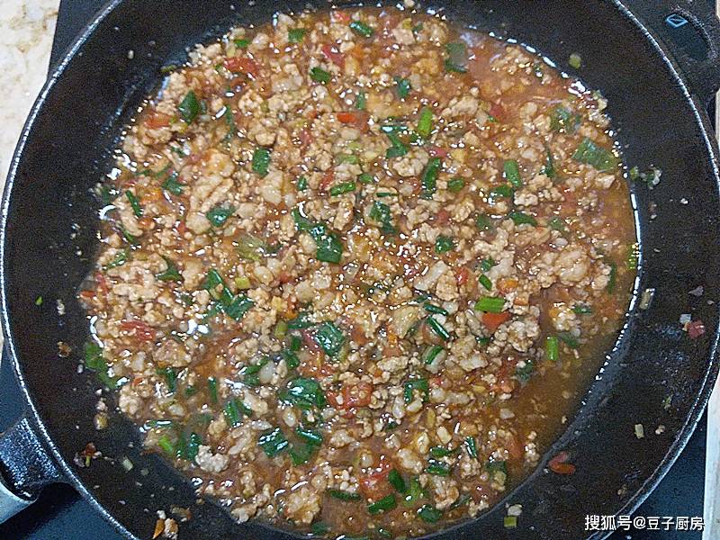 肉末鸡蛋豆腐怎么炒好吃 2a17fd477a154153a55fb67160fa44f6.jpeg