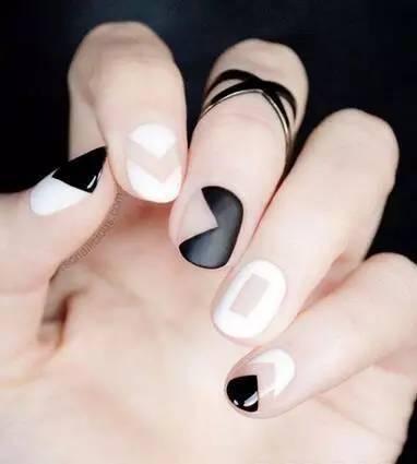 颜色|精妆联华美妆:彩色甲正当时 美甲颜色大盘点(二)性冷淡美甲篇