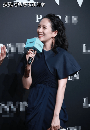 章子怡二胎后亮相品牌活动,被嘲老了好多