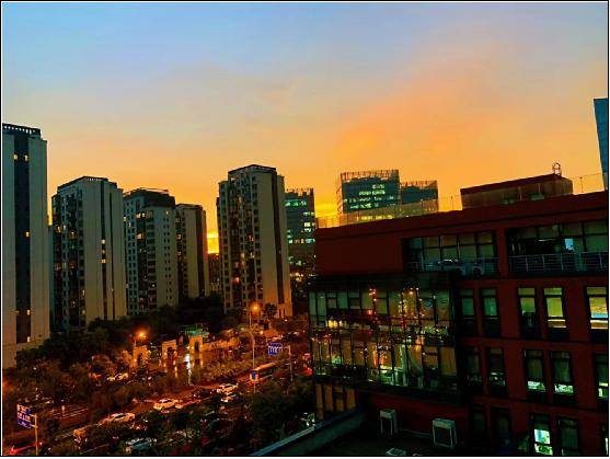 全球瞩目！楼市强劲复苏，三季度经济数据背后