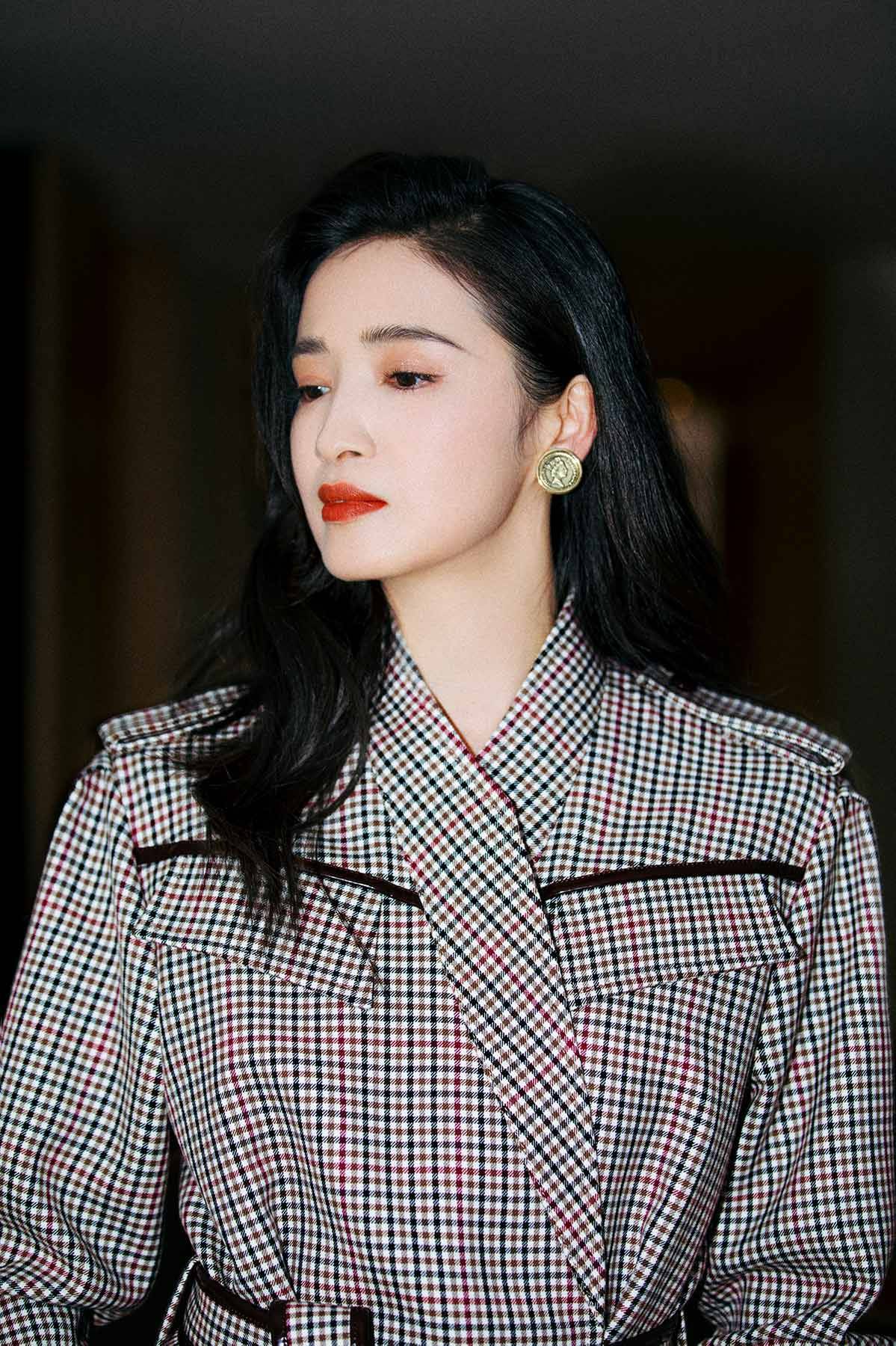 《汉南夏日》平遥授誉 龚蓓苾分饰两角演技获赞