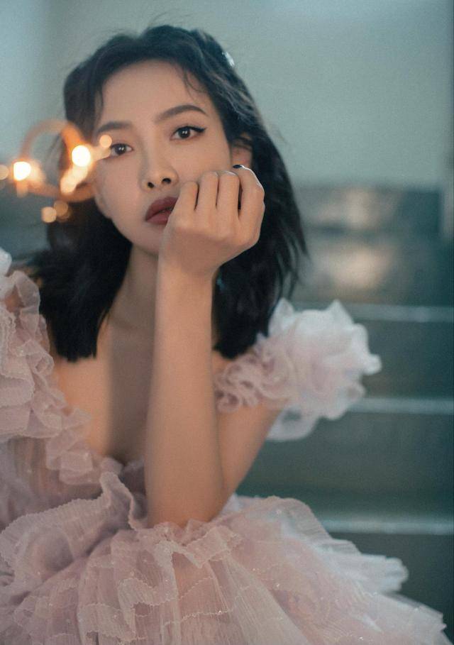 宋茜|原创宋茜将有两部新剧，还要搭档王一博？这个金鹰女神没白当