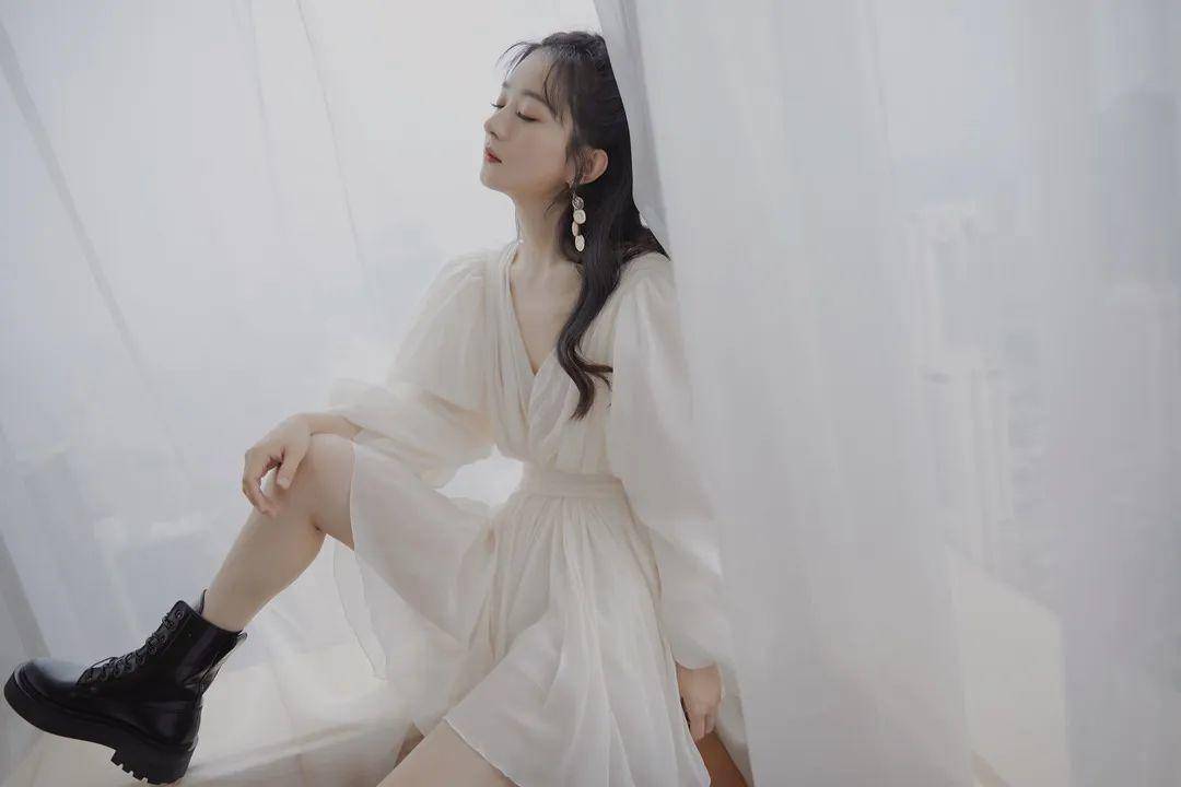 肌肤|杨幂，赵丽颖是吃了什么仙丹吗？她们的“逆龄”到底怎么操作的