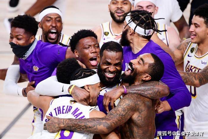 原创职业尾声?jr史密斯:詹姆斯每年都是mvp,不想退役就能一直打