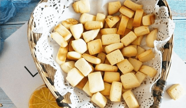 少油少盐少糖零食 b3cb1a8860c44e3491ec054d7e9c06fe.png