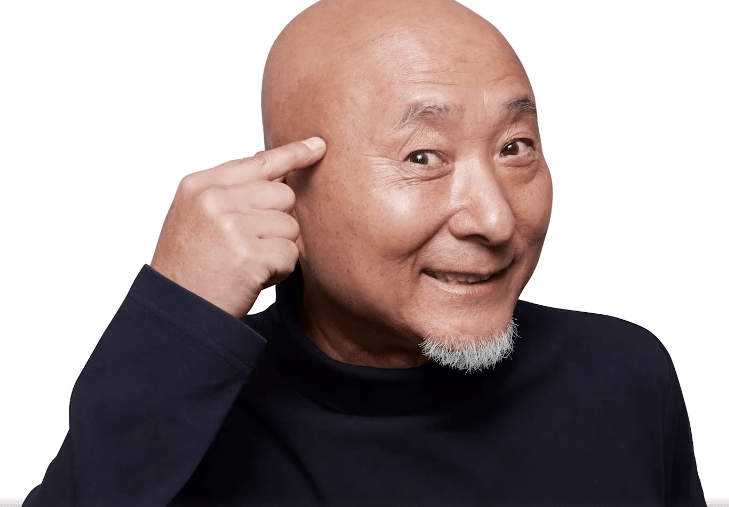 陈佩斯重回央视上热搜,66岁满脸皱纹显苍老