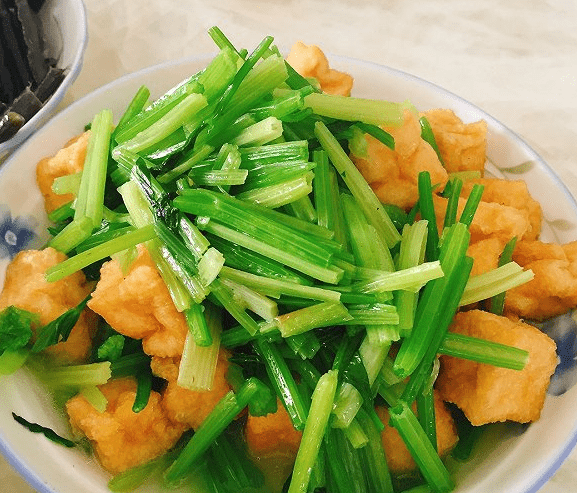 吃什么菜皮肤紧致 e37f23c6ee94459d92ed5f6c7e5367e8.png