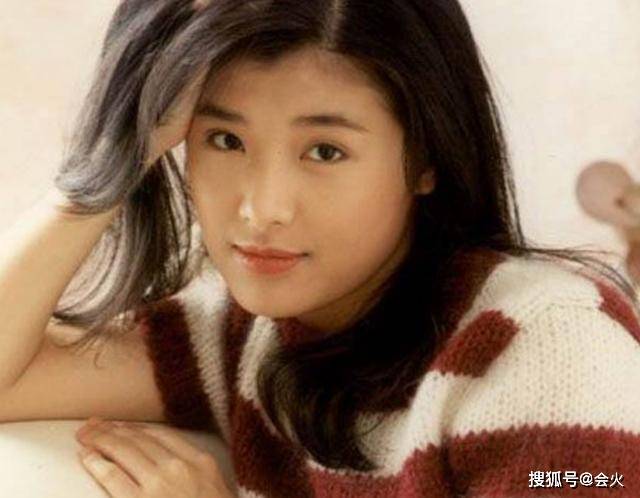 公车|苏慧伦50岁生日进阶“公车女王”,冻龄似30岁,嫁二婚老公当后妈