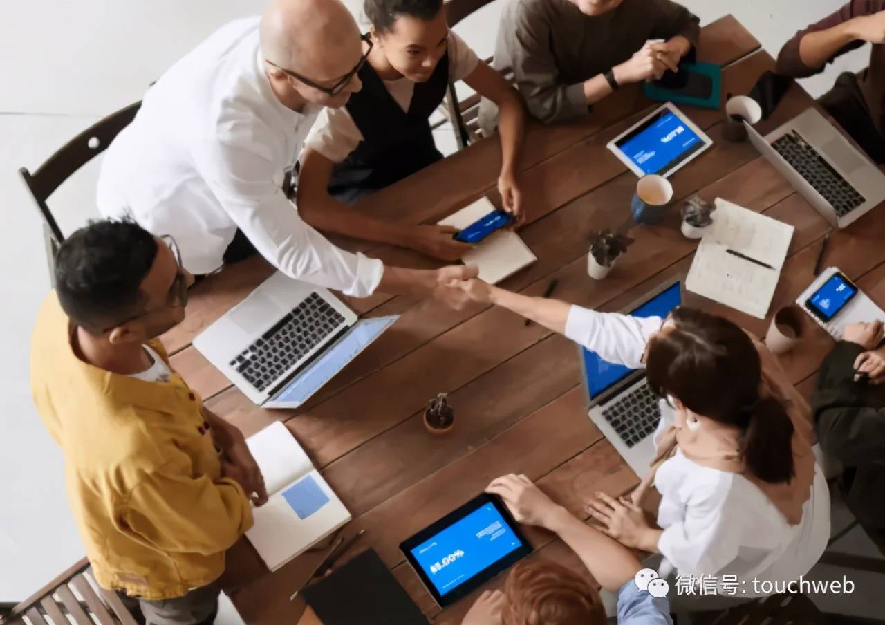 雷帝|网上保险MediaAIpha上市：涨68% 市值19亿美元