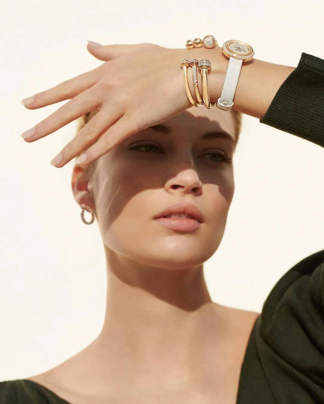 PIAGET����Possessionʱ����תϵ�н�����ʮ����