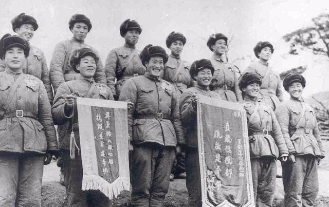 匈牙利总统接种第一剂中国生产的新冠灭活疫苗
