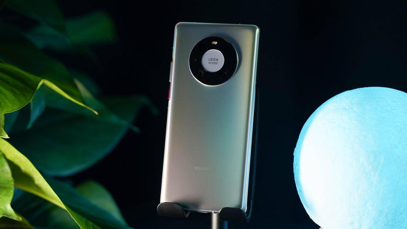 比iPhone 12 Pro更能打？关于华为Mate40 Pro的真机体验