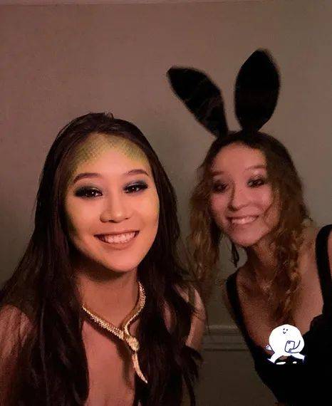 李连杰女儿自曝患抑郁症后晒照,身材遗传妈妈
