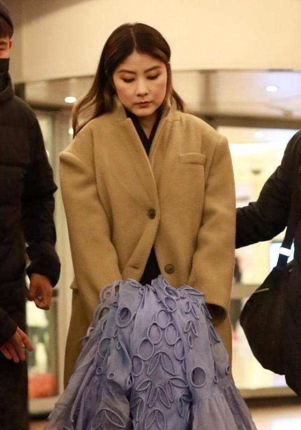 外套|终于领略到陈慧琳的美，就算穿着朴素不修图，依旧美的让人心动