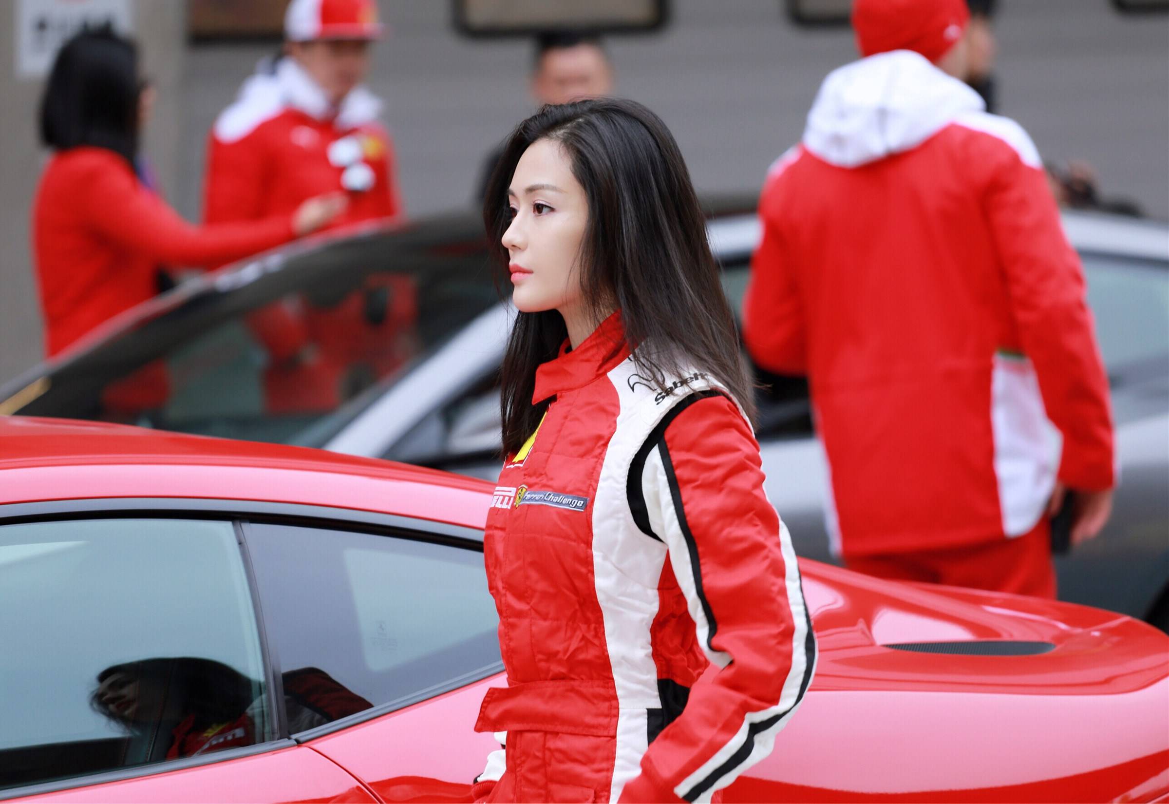 女生也赛车|不懂红酒的女演员不是一个好的赛车手