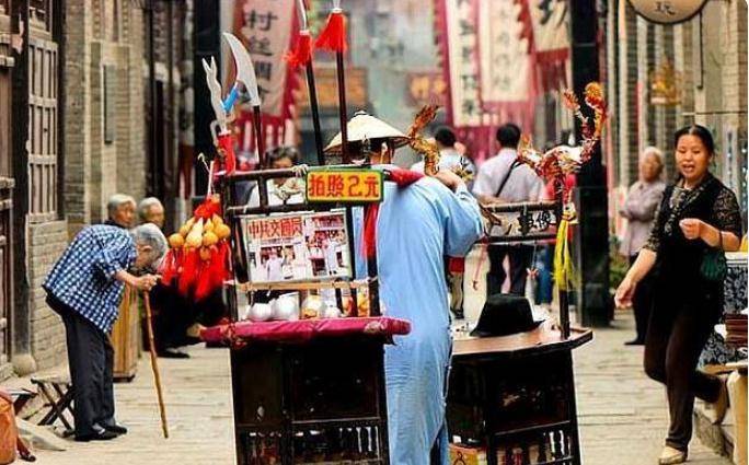 四大古城GDP_丽江古城图片(3)