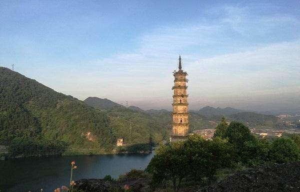丽水人口2021总人数_丽水人口图片