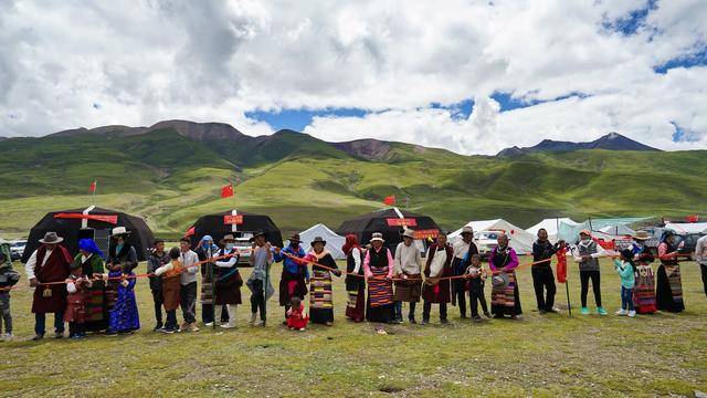 一座西藏海拔7048米雪山下的县城， 3项传承了1300年多年的古老技艺_尼木县