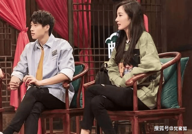 魏大勋杨幂在一起几年 1cbb40f4821c46a7a8eb9b0173ad9f99.png