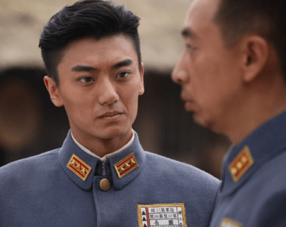 影帝陈宝国与妻子恩爱46年0绯闻妻子同台无人识儿子也是演员