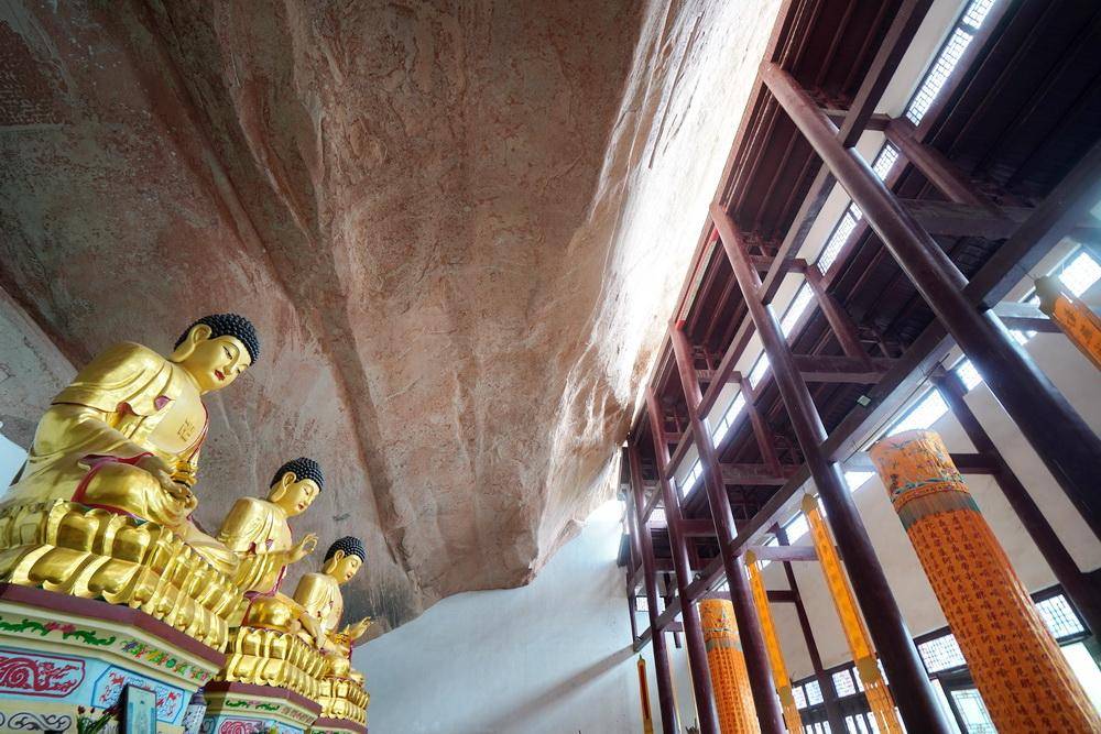 北京女护士江西建寺：她说出家人不是菩萨更不是佛，是在修行路上_释觉真
