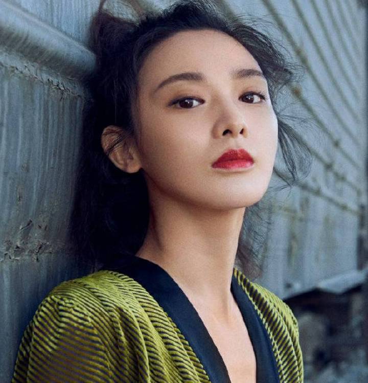 姐姐|百变仙女彭小苒的美貌无懈可击！