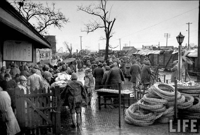 历史老照片:1949年溃退中的中国国军